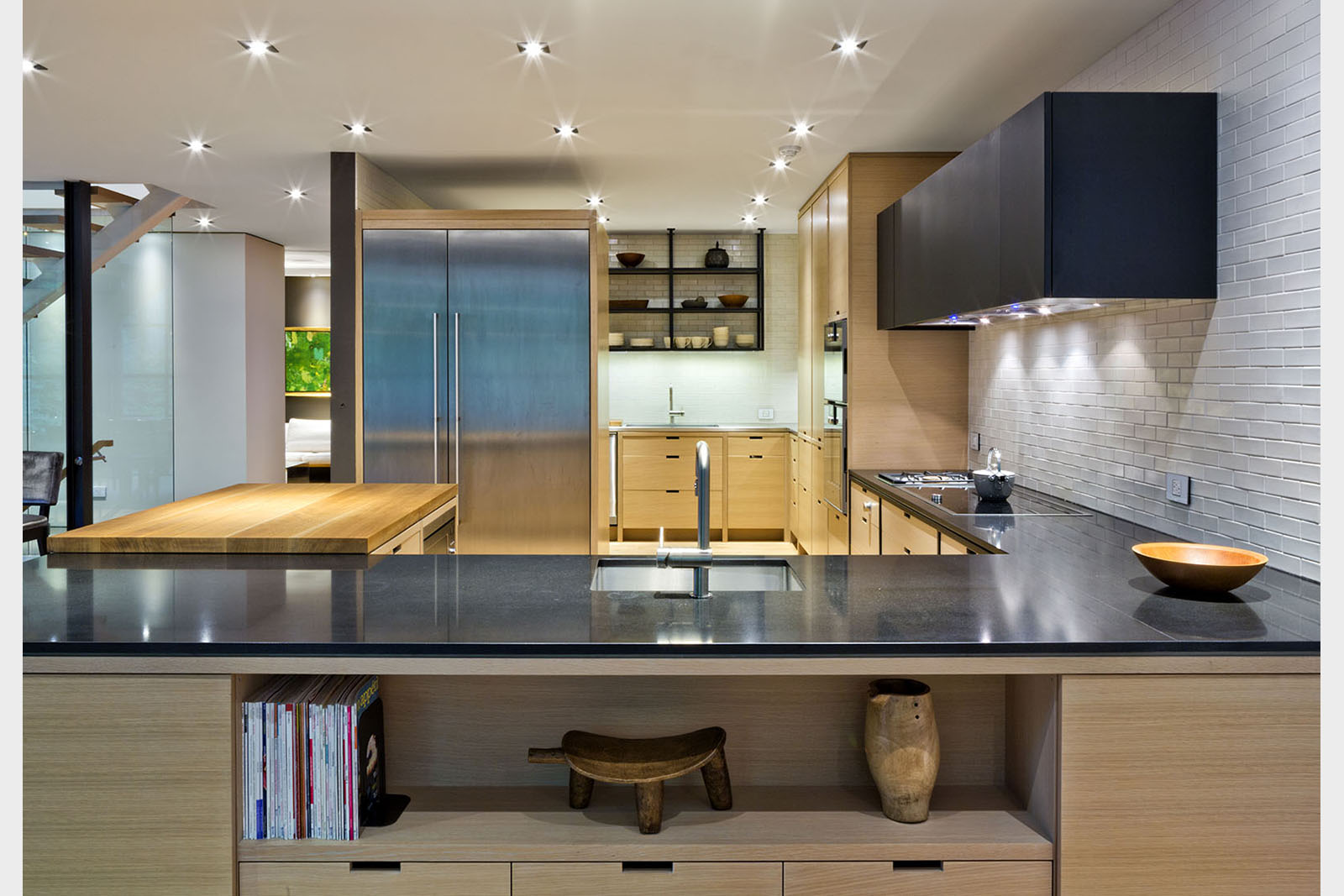 Ontario’s modern apartment kitchen